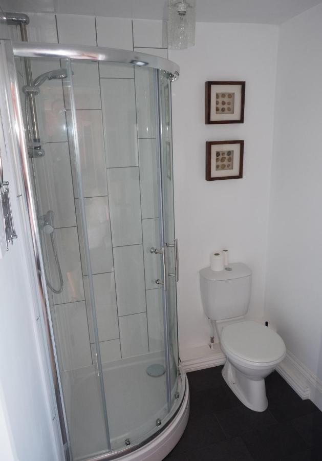 Churchend Farm Bed And Breakfast Slimbridge Εξωτερικό φωτογραφία
